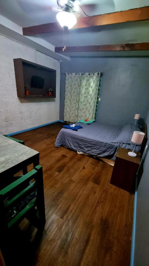 Hostal Henua Roa Hanga Roa Ngoại thất bức ảnh