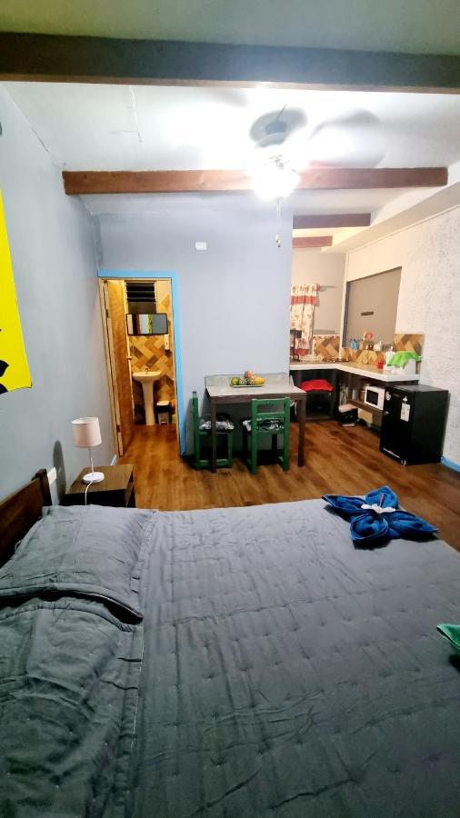 Hostal Henua Roa Hanga Roa Ngoại thất bức ảnh