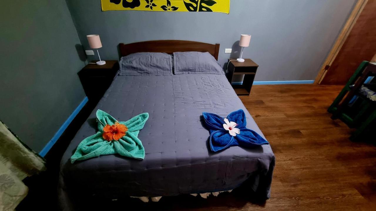 Hostal Henua Roa Hanga Roa Ngoại thất bức ảnh